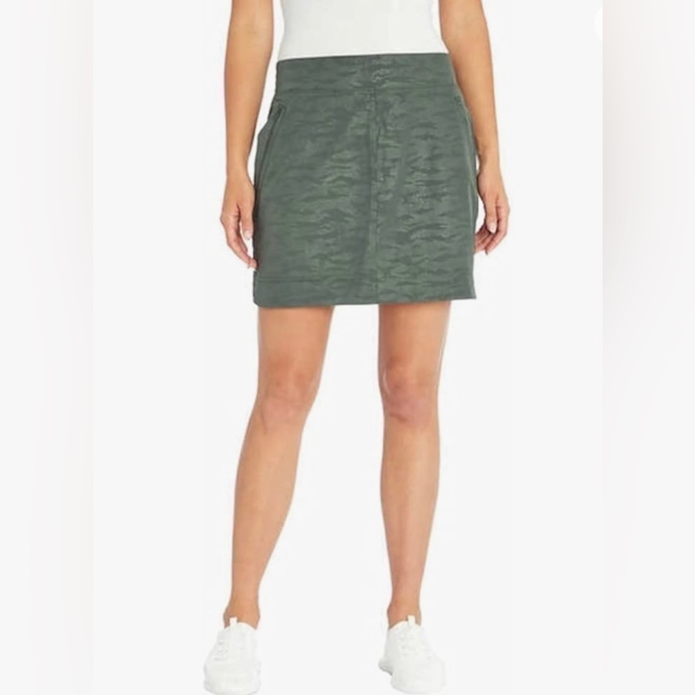 NWT Orvis Travel Skort Olive Green Camo Pull-On Four Pocket XL